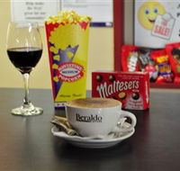 Mansfield Armchair Cinema - Kingaroy Accommodation