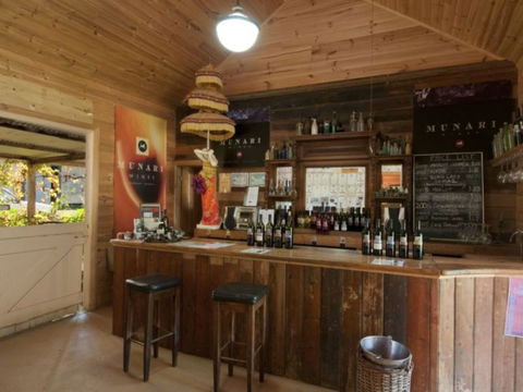Munari Wines - Kingaroy Accommodation 1