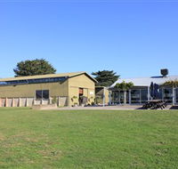 Train Trak Wines - Kingaroy Accommodation