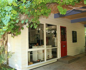 The Gallery Mt Macedon - Kingaroy Accommodation 0