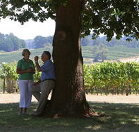 Five Oaks Vineyard - Kingaroy Accommodation