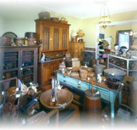Turnbull Bros Antiques - Kingaroy Accommodation