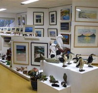 Huskisson Gallery and Picture Framing - Kingaroy Accommodation