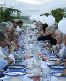 Lowe Wines - Kingaroy Accommodation 2