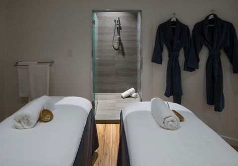 Endota Day Spa Burnside - Kingaroy Accommodation 1