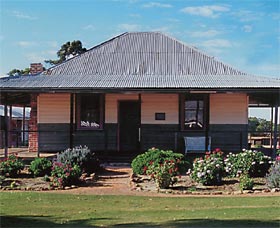 Albert Facey Homestead - Kingaroy Accommodation 0