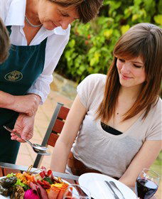 Poachers Pantry And Wily Trout Vineyard - Kingaroy Accommodation 1