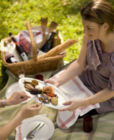 Poachers Pantry And Wily Trout Vineyard - Kingaroy Accommodation 3