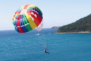 Port Stephens Parasailing - Kingaroy Accommodation 1