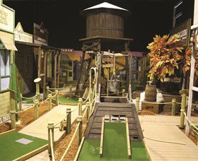 Mega Mini Golf - Kingaroy Accommodation 2