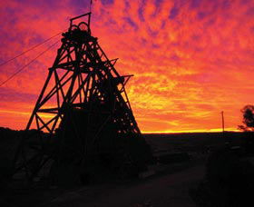 Golden Quest Discovery Trail - Kingaroy Accommodation 0