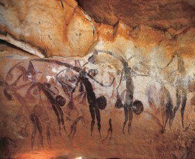 Gyorn Gyorn (Bradshaw) Paintings - Kingaroy Accommodation 1