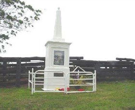 Evelyn Scrub War Memorial - Kingaroy Accommodation 0