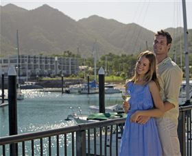 Nelly Bay - Kingaroy Accommodation 1