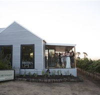 Quoin Hill Vineyard - Kingaroy Accommodation