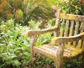 Duneira, Mt Macedon - Kingaroy Accommodation 5