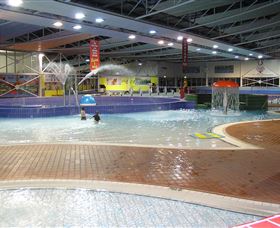 Oasis Regional Aquatic Centre - Kingaroy Accommodation 2