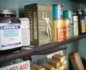 Dow's Pharmacy - Kingaroy Accommodation 3