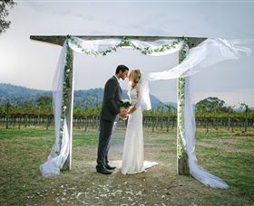 Amulet Vineyard And Beechworth Cider - Kingaroy Accommodation 1