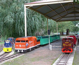 Holbrook Miniature Railway - Kingaroy Accommodation 1