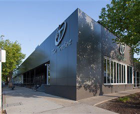 Canberra Tradesmen's Union Club - Kingaroy Accommodation 4