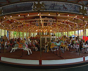Merry-Go-Round - Kingaroy Accommodation 0