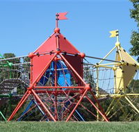 Fadden Pines Playground - Kingaroy Accommodation