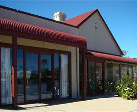 Ben Roberts Cafe And Gallery - Kingaroy Accommodation 2