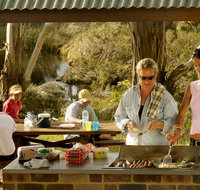 Apsley Falls picnic area - Kingaroy Accommodation