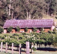 Undercliff Winery and Gallery - Kingaroy Accommodation
