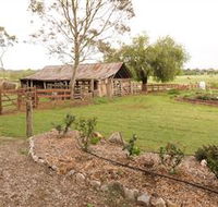 Camden Town Farm - Kingaroy Accommodation