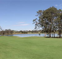 Lakeside Country Club Camden - Kingaroy Accommodation