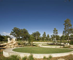 Lizard Log - Kingaroy Accommodation 3