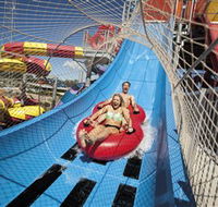 Wet 'n' Wild Sydney - Kingaroy Accommodation