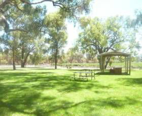 Peel Estate Winery - Kingaroy Accommodation 2