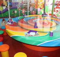 Monkey Mania EQ - Kingaroy Accommodation