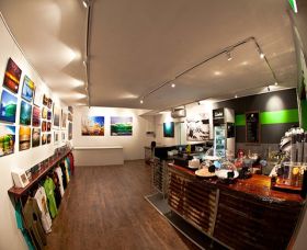 Saltmotion Gallery - Kingaroy Accommodation 0