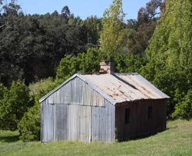Oak Grove Walk, Balingup - Kingaroy Accommodation 1