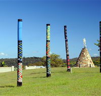 Maclean Tartan Power Poles - Kingaroy Accommodation
