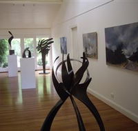 Ivy Hill Gallery - Kingaroy Accommodation