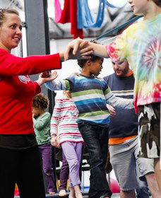Circus Arts Byron Bay - Kingaroy Accommodation 4