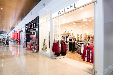 Noosa Civic Shopping Centre - Kingaroy Accommodation 3