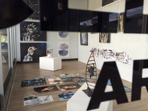 Cell Art Space - Kingaroy Accommodation 3