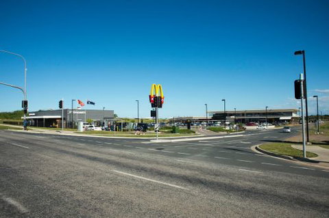Bargara Central Shopping Village - Kingaroy Accommodation 1