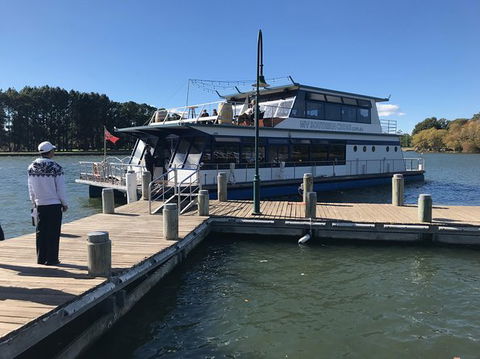 Sightseeing Cruise With 2 Course Lunch - Kingaroy Accommodation 0