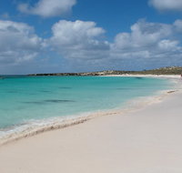 Pink Lake and Abrolhos Full Day Fly and Flipper - Kingaroy Accommodation