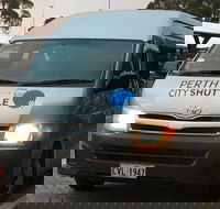 2 Passengers Shared Departure Transfer Service - Perth City Hotel to Airport - Kingaroy Accommodation