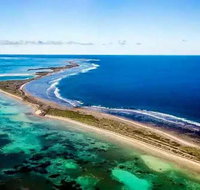 Romantic Abrolhos Islands Private Air and Land Tour from Geraldton - Kingaroy Accommodation