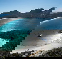 Wineglass Bay Cruise from Coles Bay - Kingaroy Accommodation