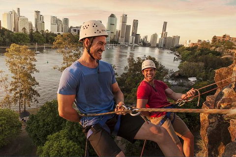 Abseiling The Kangaroo Point Cliffs In Brisbane - Kingaroy Accommodation 7